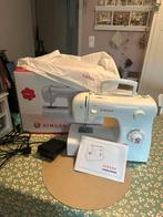 Singer naaimachine type 2250, Hobby en Vrije tijd, Naaimachines en Toebehoren, Ophalen, Nieuw, Naaimachine, Singer