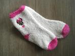 Fluffie dikke sokken wit roze Minnie Mouse maat 31 - 34, Kinderen en Baby's, Kinderkleding | Schoenen en Sokken, Meisje, Gebruikt