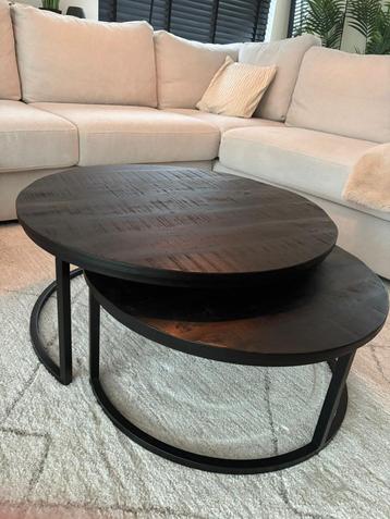 Salontafel beschikbaar voor biedingen