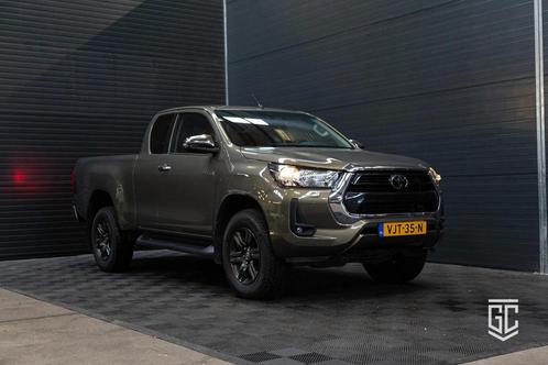 Toyota Hilux 2.4 D-4D Xtra Cab Professional, Auto's, Toyota, Bedrijf, Hilux, 4x4, ABS, Airbags, Bluetooth, Boordcomputer, Centrale vergrendeling