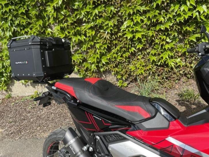 Tappezzeria Italia zadelhoezen – Comfort, grip en stijl, Motoren, Onderdelen | Overige, Nieuw, Ophalen of Verzenden