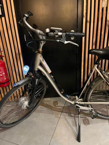 Elektrische fiets beschikbaar voor biedingen