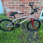Vend vélo BMX Btwin freestyle en bon état, Fietsen en Brommers, Ophalen, Gebruikt