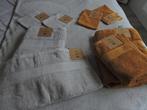 2 sets handdoeken + washandjes NIEUW Karlstad / Kronborg, Huis en Inrichting, Ophalen of Verzenden, Nieuw, Grijs, Handdoek