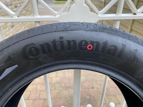 235/55 R18 CONTINENTAL Zomer & Winterbanden, Auto-onderdelen, Banden en Velgen, Band(en), Zomerbanden, 18 inch, 235 mm, Nieuw