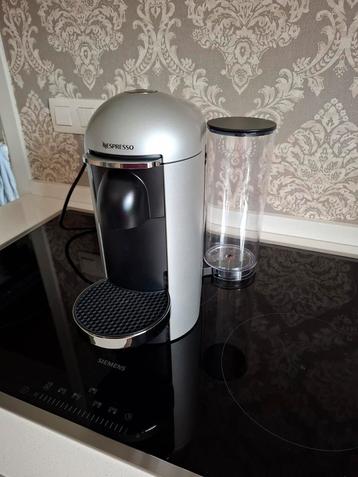 Vertuo Plus machine van Nespresso, Enlèvement, Comme neuf, Cafetière
