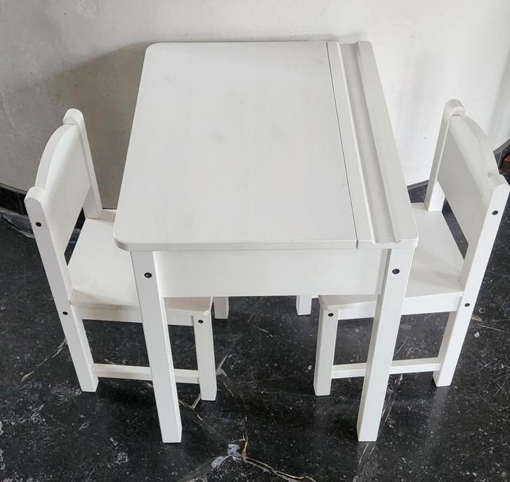 Bureau voor kleine kinderen, Kinderen en Baby's, Kinderkamer | Tafels en Stoelen, Gebruikt, Stoel(en), Ophalen