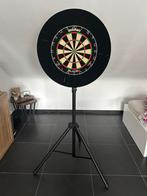 Dartbord met staander en gooimat., Sport en Fitness, Ophalen, Gebruikt, Dartbord