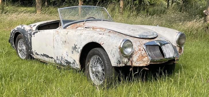 mga roadster. draait rijd remt ., Auto's, MG, Particulier, A, Benzine, Cabriolet, Handgeschakeld, Wit, Ophalen