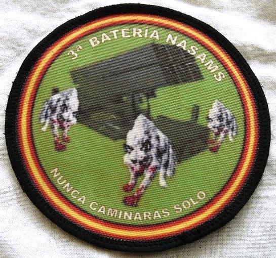 Embleem Patch, 3e NASAMS-batterij, Spaanse leger, 2000s.(1), Verzamelen, Militaria | Algemeen, Landmacht, Embleem of Badge, Ophalen of Verzenden