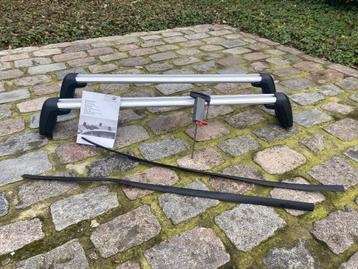 Originele BMW dakdragers in perfecte staat voor 2 en 4 serie beschikbaar voor biedingen