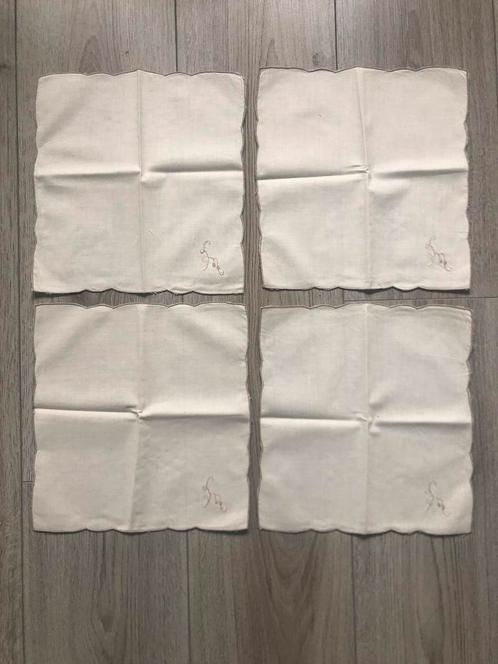Placemats • vintage • decoratie • kant, Antiek en Kunst, Antiek | Tapijten, Tafelkleden en Textiel, Ophalen