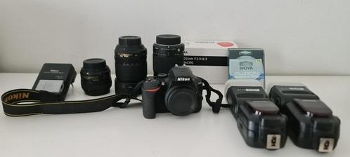 Nikon D 5600 + 3 lenzen+ 2 externe flitsers, Audio, Tv en Foto, Fotocamera's Digitaal, Gebruikt, Nikon, Ophalen