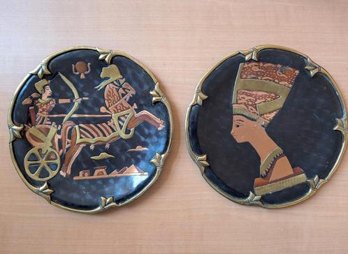 Decoratieve koperen platen die het oude Egypte voorstellen, Antiek en Kunst, Antiek | Wandborden en Tegels, Ophalen of Verzenden