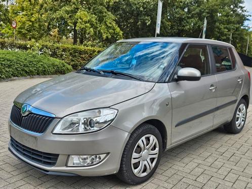 SKODA FABIA 1.2 BENZINE- KLAAR OM GEREGISTREERD TE WORDEN, Auto's, Skoda, Particulier, Fabia, Centrale vergrendeling, Climate control