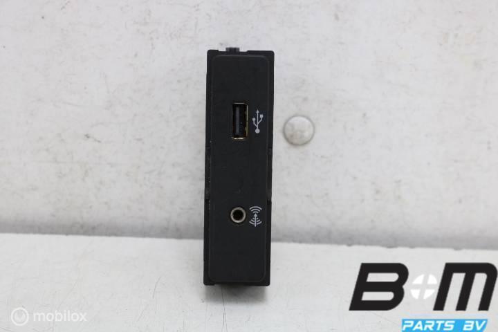 USB + AUX ingang Seat Leon 5F 575035222, Auto diversen, Autoradio's, Gebruikt