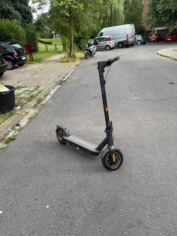 Ninebot g30max, Enlèvement, Comme neuf, Step électrique (E-scooter), Segway Ninebot
