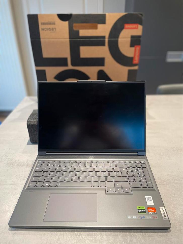 High end gaming laptop, Computers en Software, Windows Laptops, Refurbished, 16 inch, SSD, 4 Ghz of meer, 32 GB, Azerty, Met videokaart