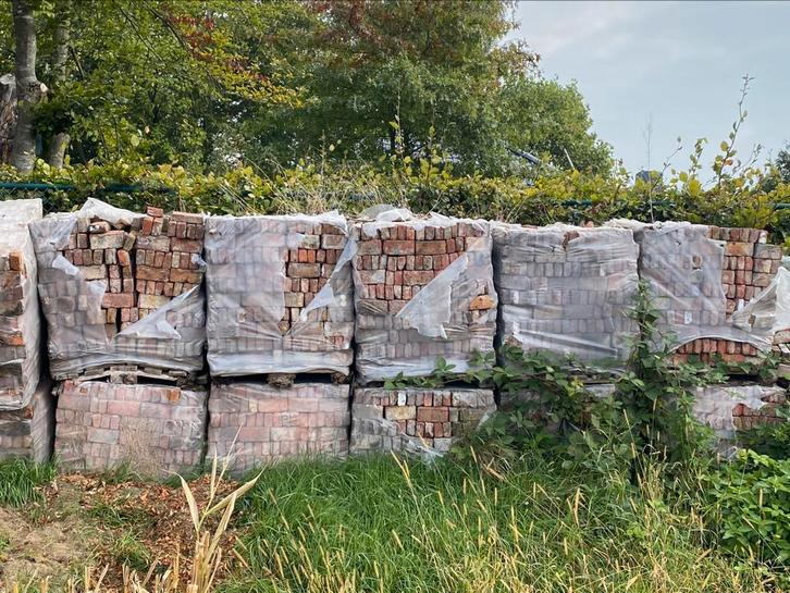 14 paletten klampstenen, Doe-het-zelf en Bouw, Metselstenen, Ophalen