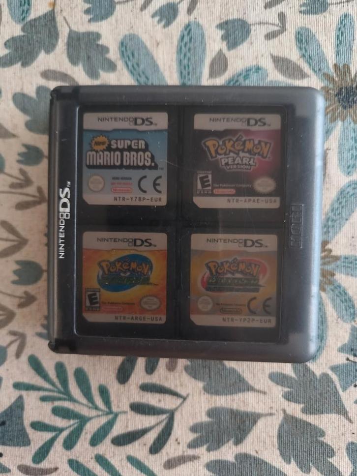 9 DS games (inc. Pokemon Pearl, NSMB *Rare* Not For Resale, Games en Spelcomputers, Games | Nintendo DS, Zo goed als nieuw, Ophalen
