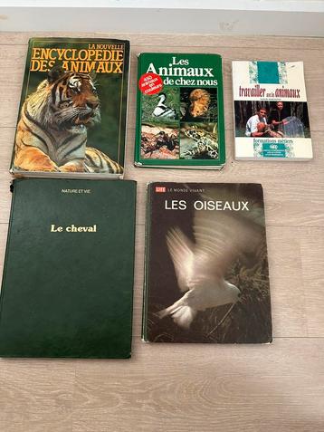 Lot de 5 livres sur les animaux et la nature beschikbaar voor biedingen