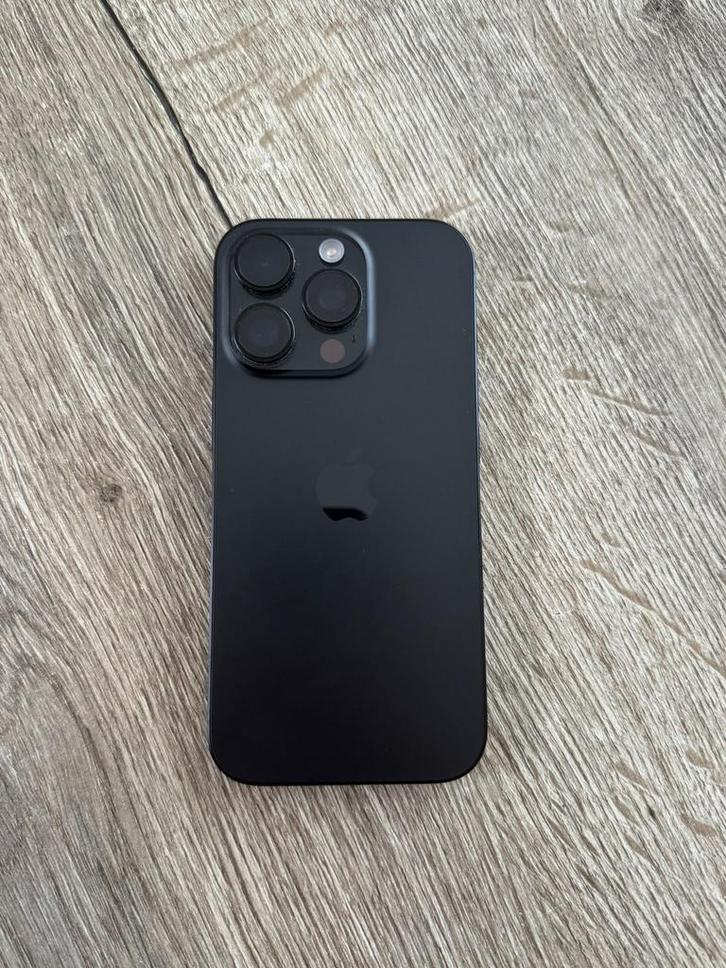 Iphone 16 pro, Telecommunicatie, Mobiele telefoons | Apple iPhone, Zo goed als nieuw, 128 GB, Met simlock, iPhone 16, Zwart, Ophalen