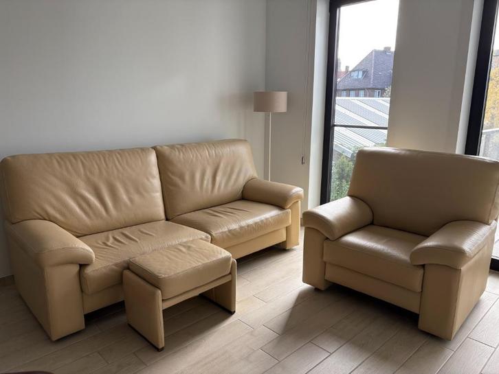 Lederen salon in perfecte staat, Huis en Inrichting, Zetels | Complete zithoeken, Zo goed als nieuw, Ophalen