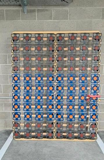 Schotelbodem 160x200 in één stuk beschikbaar voor biedingen