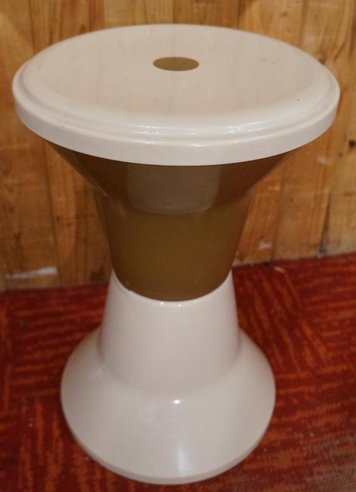 Retro Tam Tam kruk tamtam Franse design Henry Massonnet 70e, Huis en Inrichting, Krukjes, Gebruikt, Kunststof, Ophalen