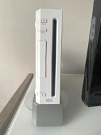 Nintendo Wii, inclusief balance board and 11 spelletjes, Ophalen, Gebruikt, Met 2 controllers, Met games