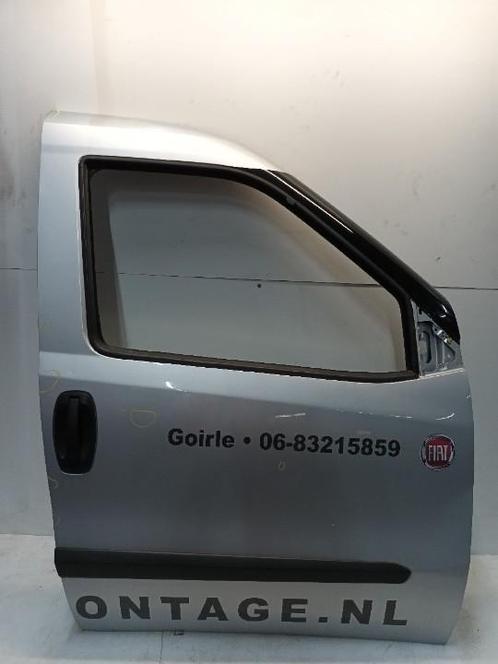 PORTIER RECHTS VOOR Fiat Doblo Cargo (263) (01-2010/12-2023), Auto-onderdelen, Carrosserie, Deur, Fiat, Voor, Rechts, Gebruikt