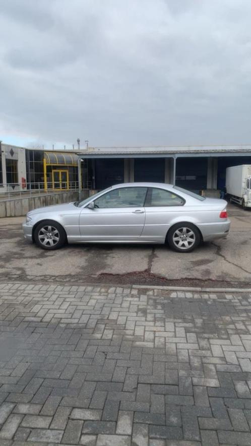 BMW e46 coupé gekeurd vvk benzine, Auto's, BMW, Particulier, 3 Reeks, ABS, Airbags, Airconditioning, Alarm, Centrale vergrendeling