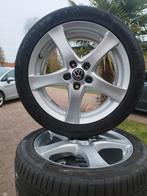 Zomerbanden Continental 225/45/R17 voor Volkswagen 5X112, Ophalen, Gebruikt, Velg(en), 17 inch