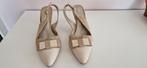 Chaussures femmes habillées écru/beige taille 38, Vêtements | Femmes, Enlèvement ou Envoi, Comme neuf, Beige, Chaussures