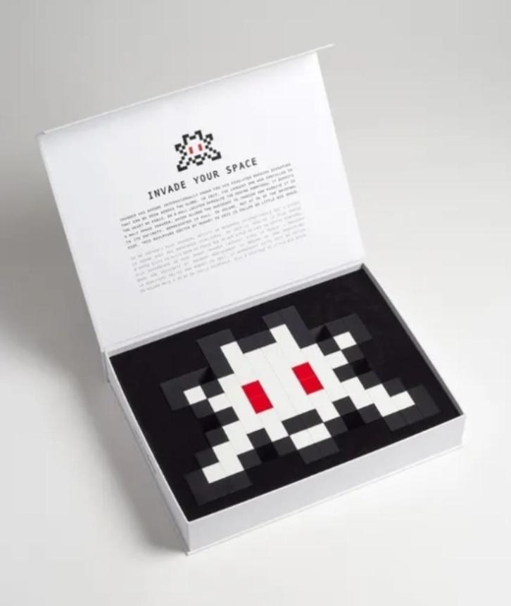 Invader (1969) - 3D Little Big Space, Antiek en Kunst, Kunst | Beelden en Houtsnijwerken, Ophalen of Verzenden