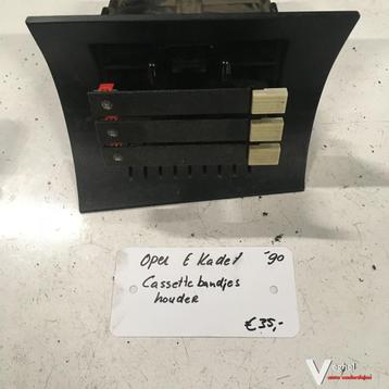 Opel E Kadet 1.4 1990 Cassettebandjes houder werkend beschikbaar voor biedingen