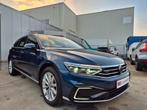 Volkswagen Passat GTE 1.4 TSI 272pk ! PHEV HYBRID DSG, Auto's, Automaat, Stof, Euro 6, 4 cilinders