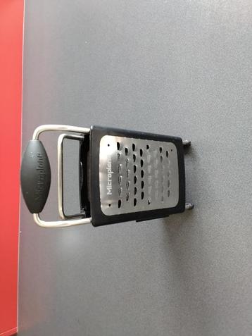 Microplane rasp box beschikbaar voor biedingen