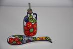 Handpainted oliekruik + grote lepel nieuw, Antiek en Kunst, Antiek | Keramiek en Aardewerk, Ophalen of Verzenden