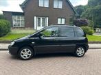 Hyundai Matrix 1.6i benzine AUTOMAAT 068000km Airco gekeurd, Automaat, Matrix, Zwart, Electronic Stability Program (ESP)