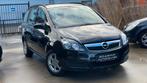 Opel Zafira 7 Plaatsen 1.6Benzine 154.xxxkm/Trekhaak Airco, Auto's, Opel, Voorwielaandrijving, Stof, Zwart, Zwart