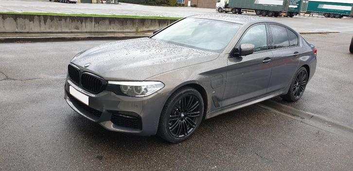 BMW 530e M Sport pakket, Auto's, BMW, Bedrijf, Te koop, 5 Reeks, 360° camera, Achteruitrijcamera, Adaptieve lichten, Android Auto