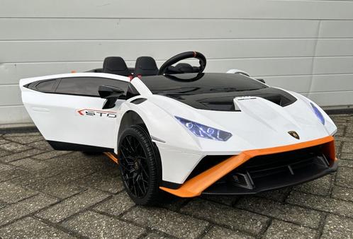 Lamborghini Huracan STO 12v Drift – 9km per uur – Leder – Ru, Kinderen en Baby's, Speelgoed | Buiten | Voertuigen en Loopfietsen