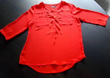 Rode blouse maat 36 beschikbaar voor biedingen