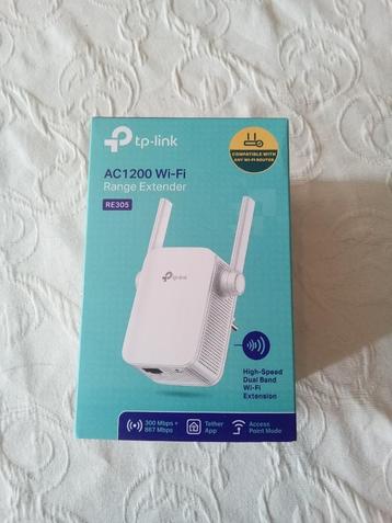 Wifi versterker tp link - amper gebruikt