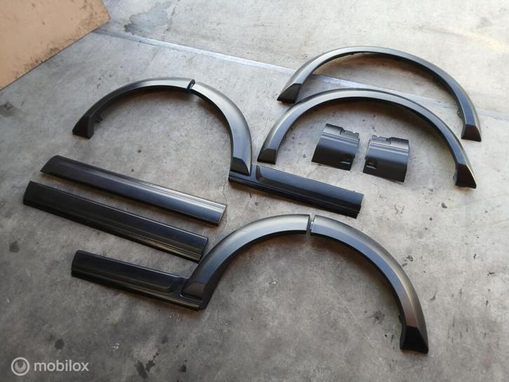 Sierlijst Spatbord Rand Land Rover Discovery III Wielrand, Auto-onderdelen, Carrosserie, Land Rover, Gebruikt, Ophalen of Verzenden