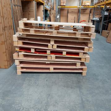 Gratis pallets Diverse afmetingen ongeveer 170x80cm beschikbaar voor biedingen