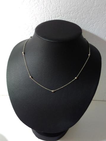 Vintage zilveren ketting met kleine zilveren kraaltjes beschikbaar voor biedingen