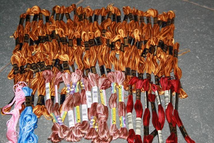 DMC garen, Hobby en Vrije tijd, Borduren en Borduurmachines, Nieuw, Borduurgaren of Zijde, Ophalen of Verzenden