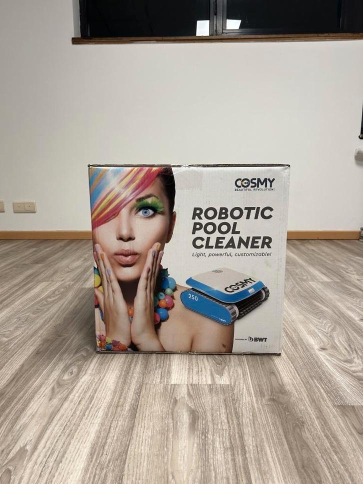 Robot de piscine COSMY 250 - BWT (6 exemplaires disponibles), Jardin & Terrasse, Accessoires de piscine, Neuf, Autres types, Enlèvement ou Envoi